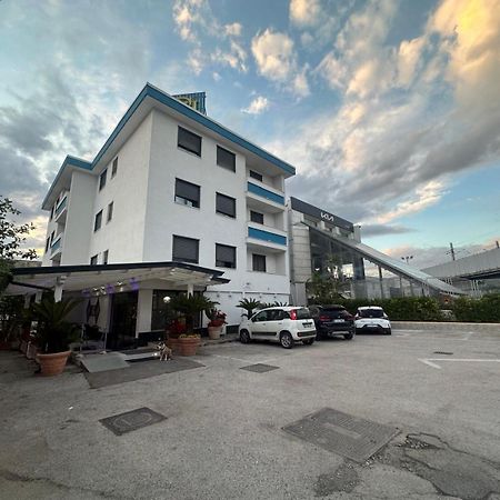 Hotel Clinton Casoria Kültér fotó