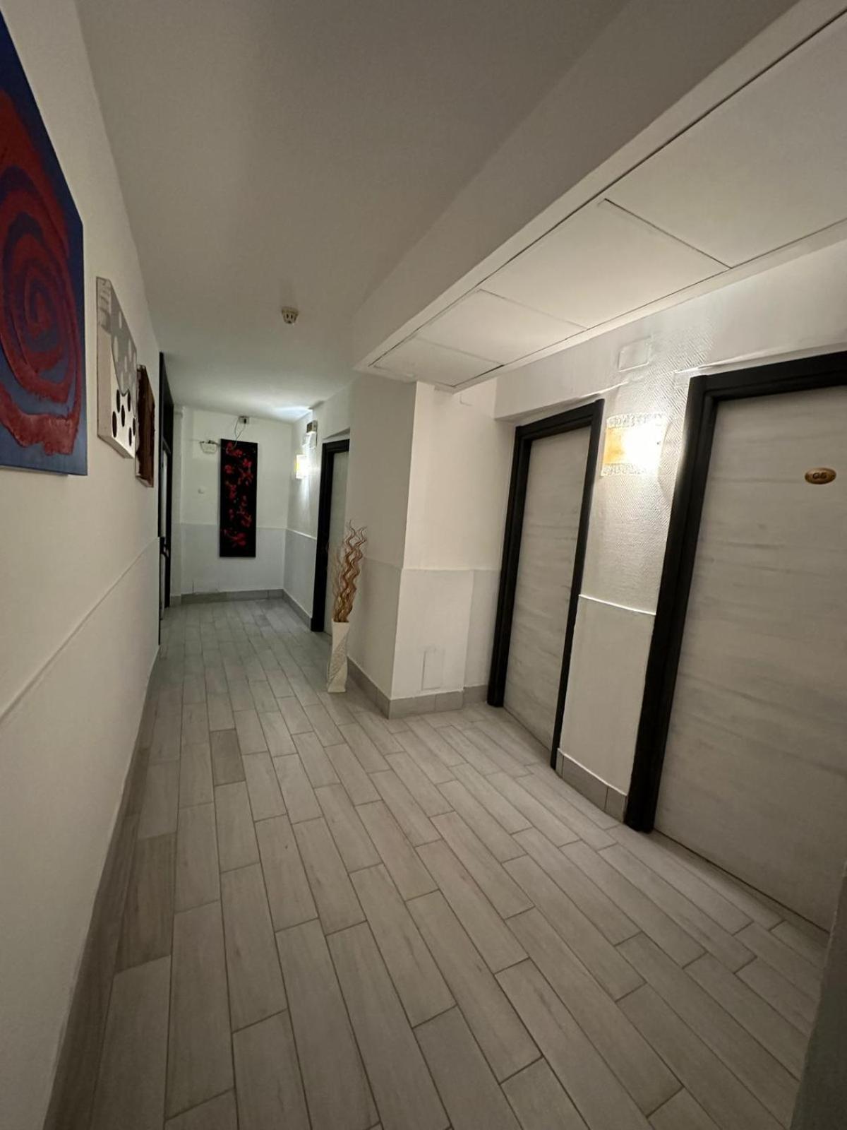 Hotel Clinton Casoria Kültér fotó