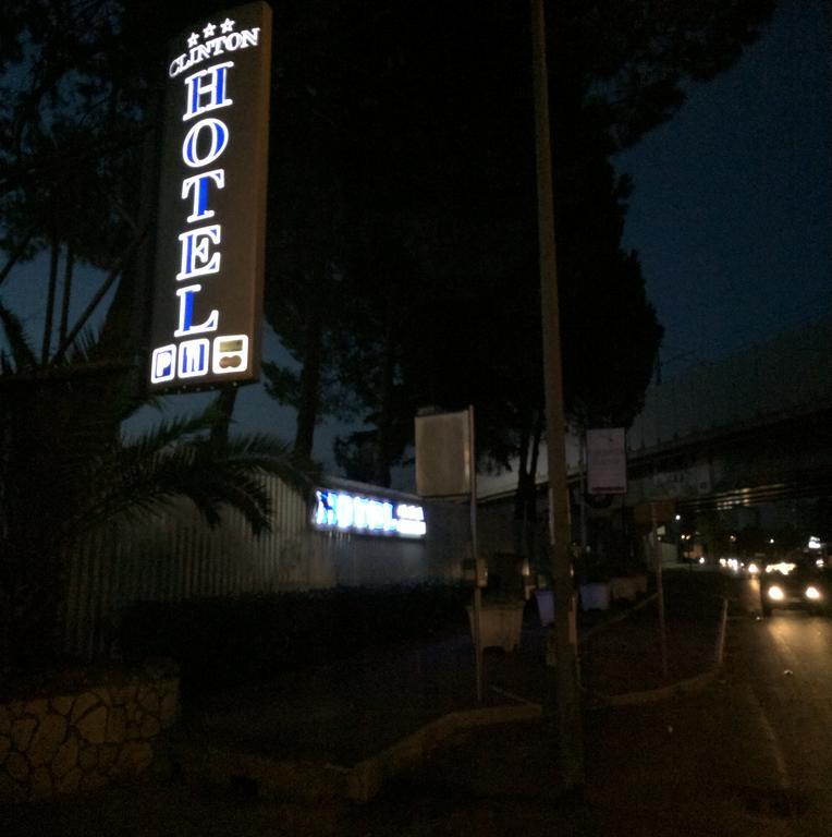 Hotel Clinton Casoria Kültér fotó