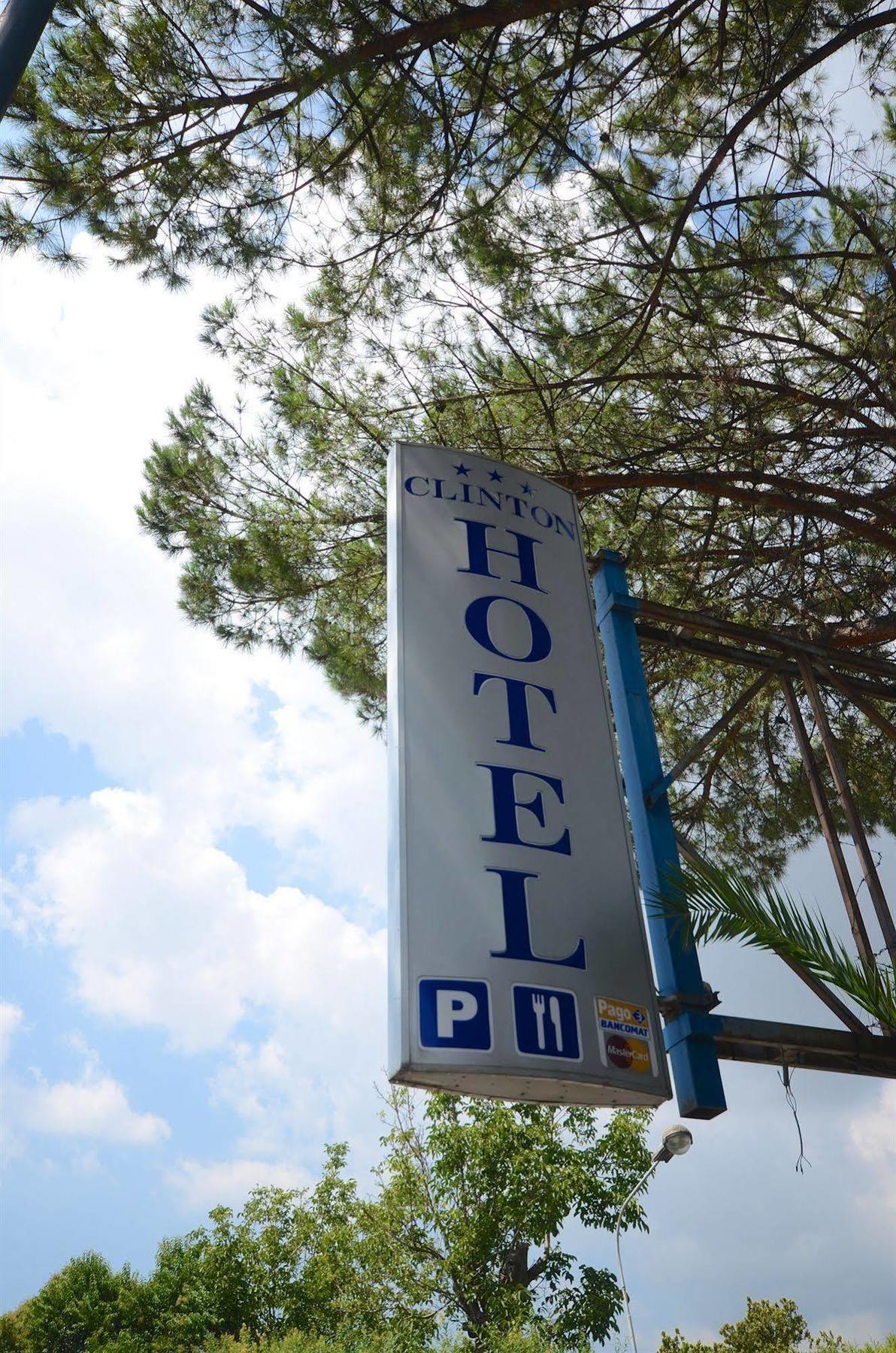 Hotel Clinton Casoria Kültér fotó